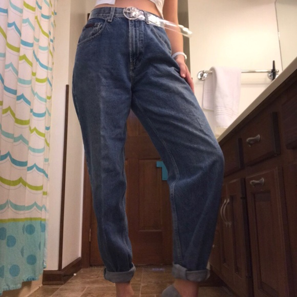SOLD Vintage Tommy Hilfiger Straight Leg Mom Jeans - Picture 4 of 4